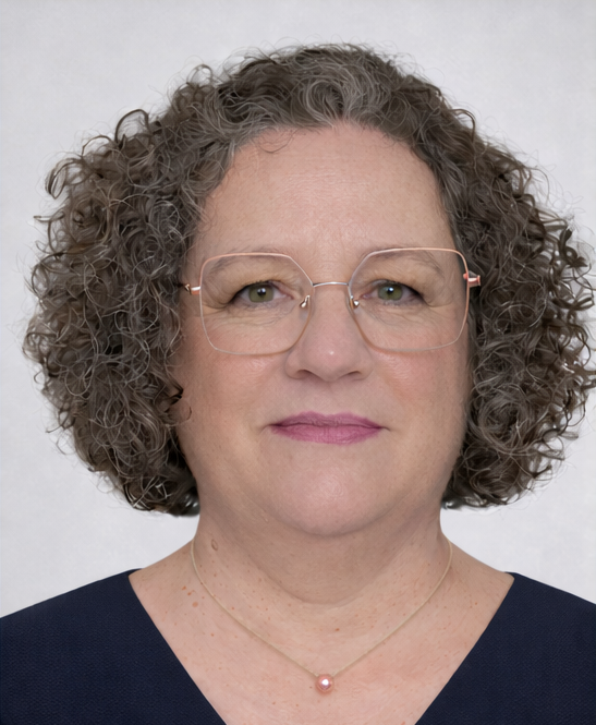 Nadia Debache